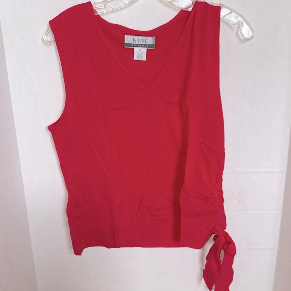 Nine & Company Red Tank Side Tye Top Sz XL